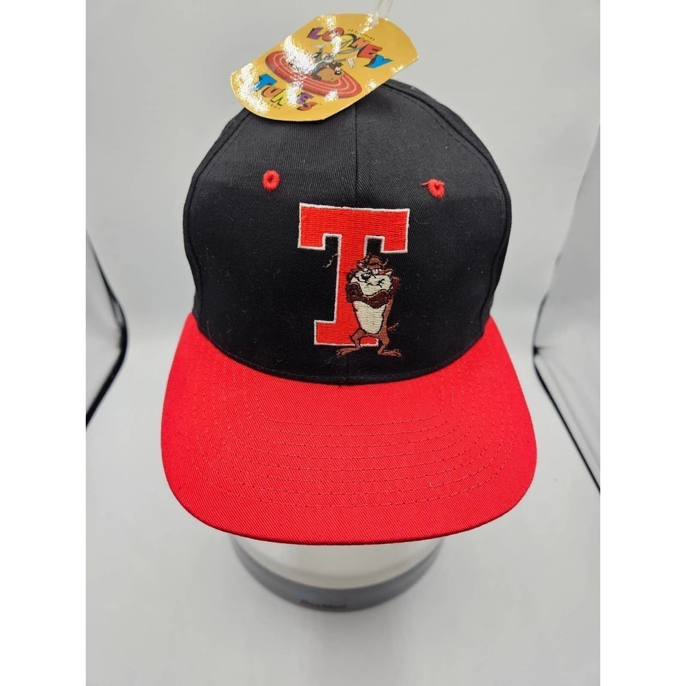 Vintage 1993 TASMANIAN DEVIL Embroidered Black & Red Snapback Hat Cap NWT